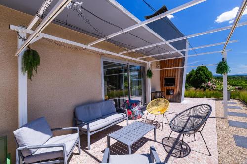 Villa Montplaisir 180m² - Jacuzzi in Charmes Sur Rhone