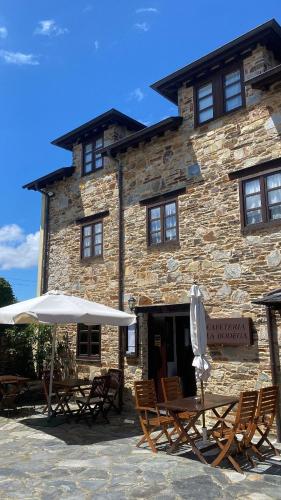 Restaurant, Hotel Casa Cachon in Cabaleiros