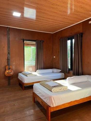 Hotelli välisilme, Dico Surf Point- Surf Lodge in Simeulue in Kahat