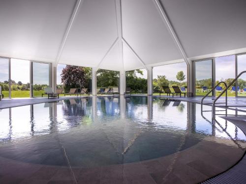 Mercure Luxembourg Kikuoka Golf & Spa - Hotel - Canach
