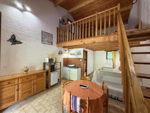 Spacieux studio à Castellane (Spacieux studio a Castellane) in Castellane