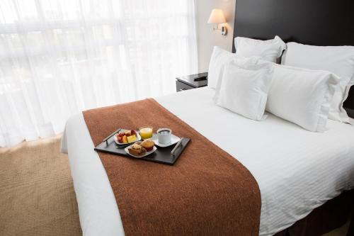 Suites Parioli Suites Parioli is perfectly located for both business and leisure guests in Mexico City. The hotel offers guests a range of services and amenities designed to provide comfort and convenience. Take adv