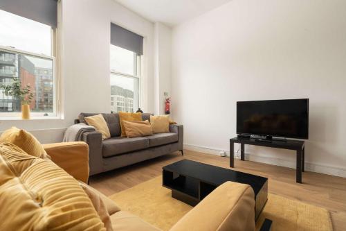 Spacious apartment for groups in City Centre, Liverpool (photo 4)