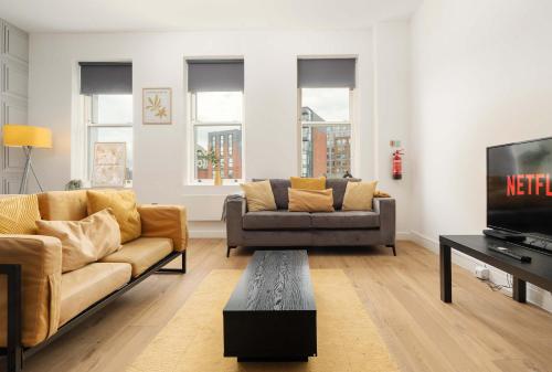 Spacious apartment for groups in City Centre, Liverpool (photo 10)