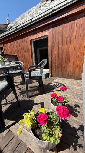 ทัศนียภาพ, Apartmány pod zvonicí (Apartmany pod zvonici) in ฮรอนนอฟ