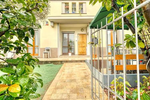 Evergreen Private Parking & Garden -Luxury B&B-700mt Tower