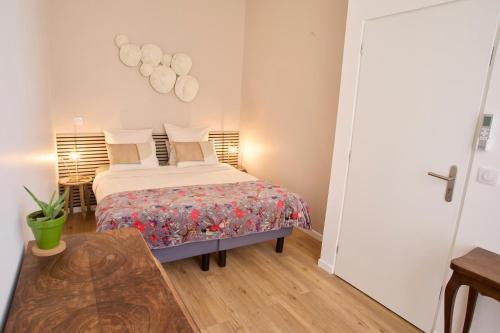 1 queen bed