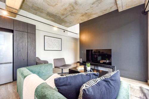 Létesítmények, The Lineal 521 - Urban 1BR Escape in Sandton Rooftop Pool Access in Sandton