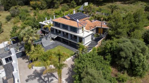 Cubo's Villa Le Corbusier