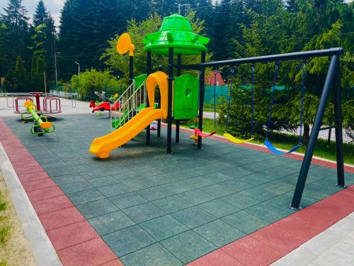 Playground, Villas Jagoda & Malina in Borovets