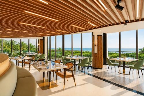 Restauracja, WorldHotels Long Beach Resort Phu Quoc in Phu Quoc Island