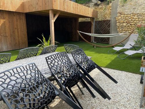 Cottage with Hot Tub in Beaulieu-les-Loches