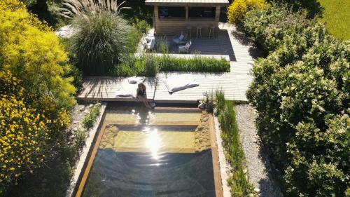 Viesnīcas āriene, Former Sheepfold With Natural Shared Pool In Drôme (Former Sheepfold With Natural Shared Pool In Drome) in Puī Senmartēna