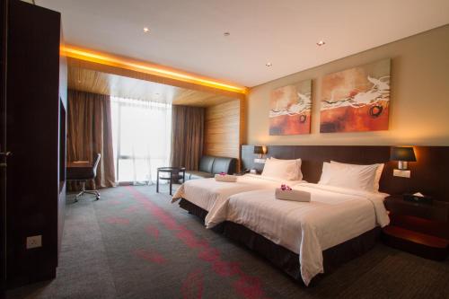 room detail thumbnail 1