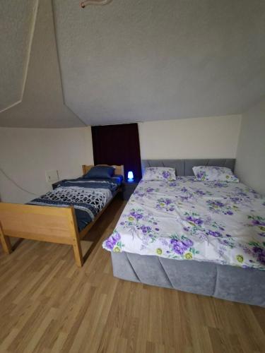 Arel guest rooms2 in พริซเซ่น