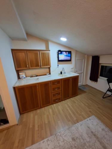 Arel guest rooms2 in พริซเซ่น