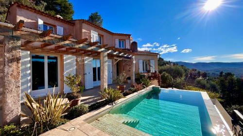 Létesítmények, La Casa dela Felicidad Villa piscine privée Près de Nice (La Casa dela Felicidad Villa piscine privee Pres de Nice) in L'Escarène