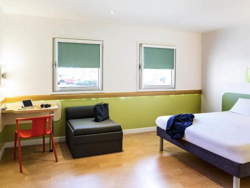 Sleeps 3
