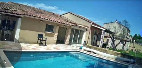 MAISON AVIGNON 4P avec piscine
