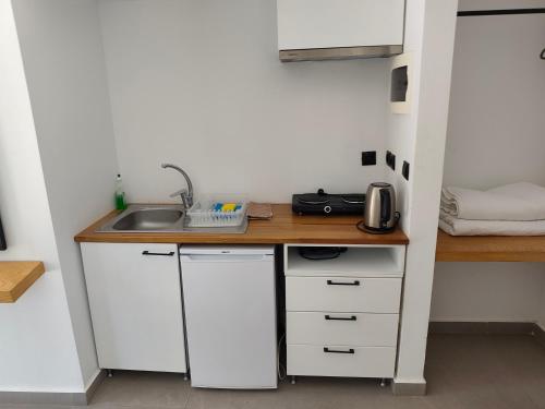 Galini Studios & Apartments-Adults only in Anatoliko Selino