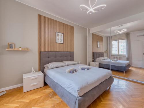 Xenia Milano - 3 room apt in Via Lepontina 9