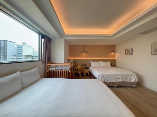 Fooyee Hotel - TaiChung Train Station – Taichung, KY