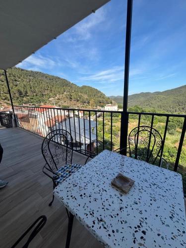 Apkārtne, El Mirador de Espadan in Ain