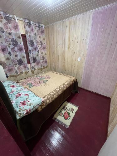 Casa Completa mobiliada próx à JBS (Casa Completa mobiliada prox a JBS) in Rodeio Bonito