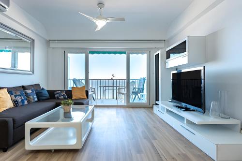 Fuengirola Front Beach, by Homing U