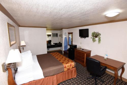 Best Budget Inn Anaheim – Anaheim, CA