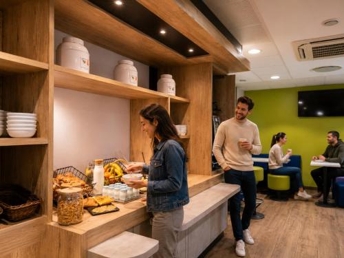餐饮, 宜必思快捷波尔多中心玛丽亚戴克酒店 (ibis budget Bordeaux Centre Mériadeck) in 波尔多