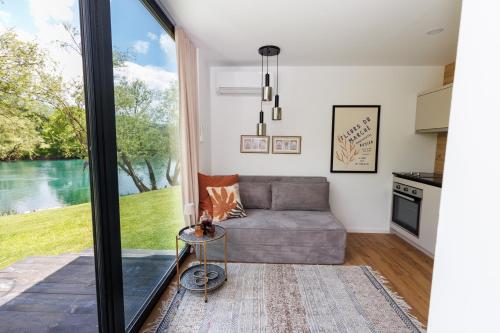 Una Meryland Rooms & Bungalow in Orašac
