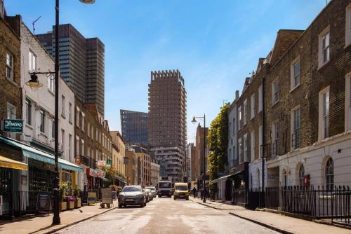 1 Min Walk to Euston Station Modern Apartment - image 10