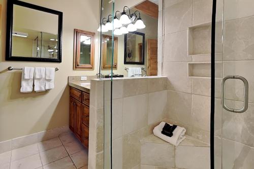 Timberline Condominiums 2 Bedroom Unit D2D - image 36