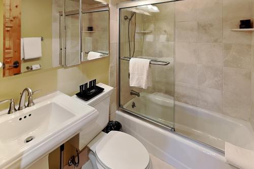 Timberline Condominiums 2 Bedroom Unit D2D - image 33