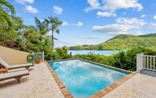 Elysium Villa-Natural Surroundings Ocean Views Private Pool – khách sạn tại Cruz Bay