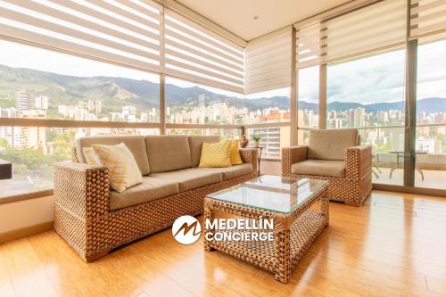 Luxury 3 Bedroom Apartment in Provenza