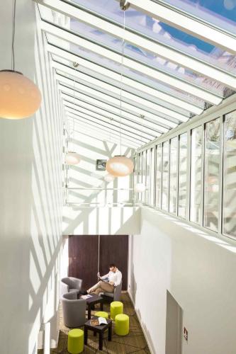 Meeting room / ballrooms, Ibis Styles Saumur Gare Centre Hotel in Rue de Rouen