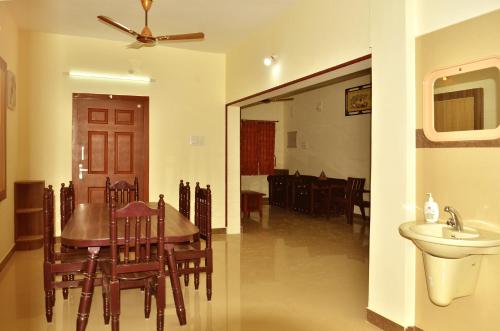 HOTEL GVS RESIDENCY YERCAUD in 埃爾加德