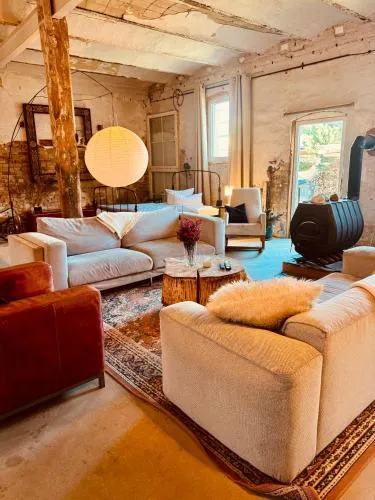 Rustikales Farmhaus mit Whirlpool in Gumtow, Deutschland