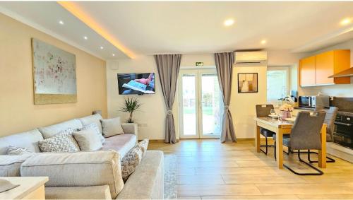 Istrian Lux Residence by Istrian apartments Koper – khách sạn tại Ankaran