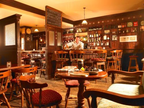 Pub/Lounge, Glengarriff Park Hotel in Glengariff