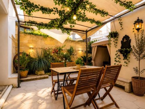 Premium Spa House-Relax & Fun - DOMUS ANTIQUA in Lizzanello