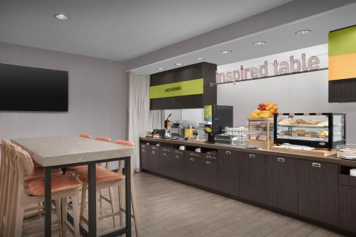 Home2 Suites by Hilton Denver International Airport - image 36