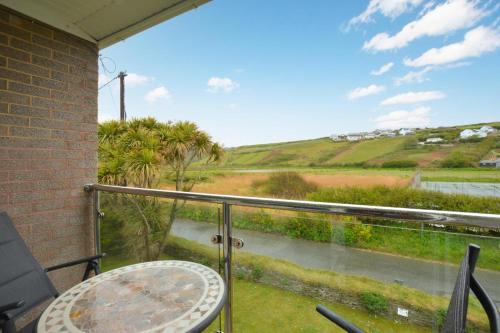 Facilities, 2 Bed in Mawgan Porth oc-p00905 in Mawgan Porth