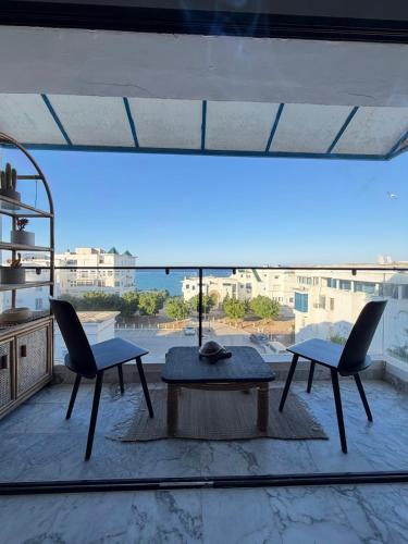 Cozy beachfront apt amazing Grin-Blu view&Barbecue in Gammarth
