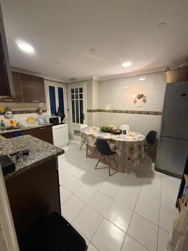 Amazing beach front apt access to private beach in Gammarth