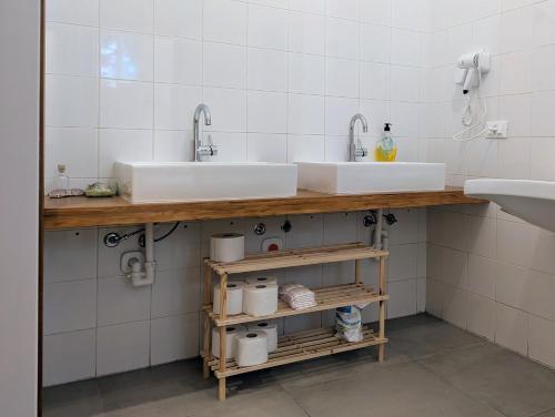 Fürdőszoba, inScialla Hostel in Trapani