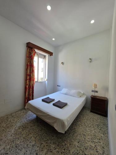 Preciosa Habitación privada comoda centro malaga Wi-Fi