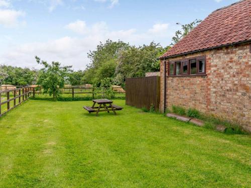 Iekārtas, 1 Bed in York oc-83265 in Catton